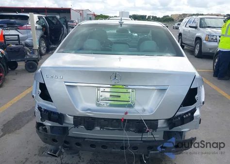 2014 Mercedes-Benz C-Class C 250 Sport/Luxury из США, поврежденный, VIN WDDGF4HB1EA951907